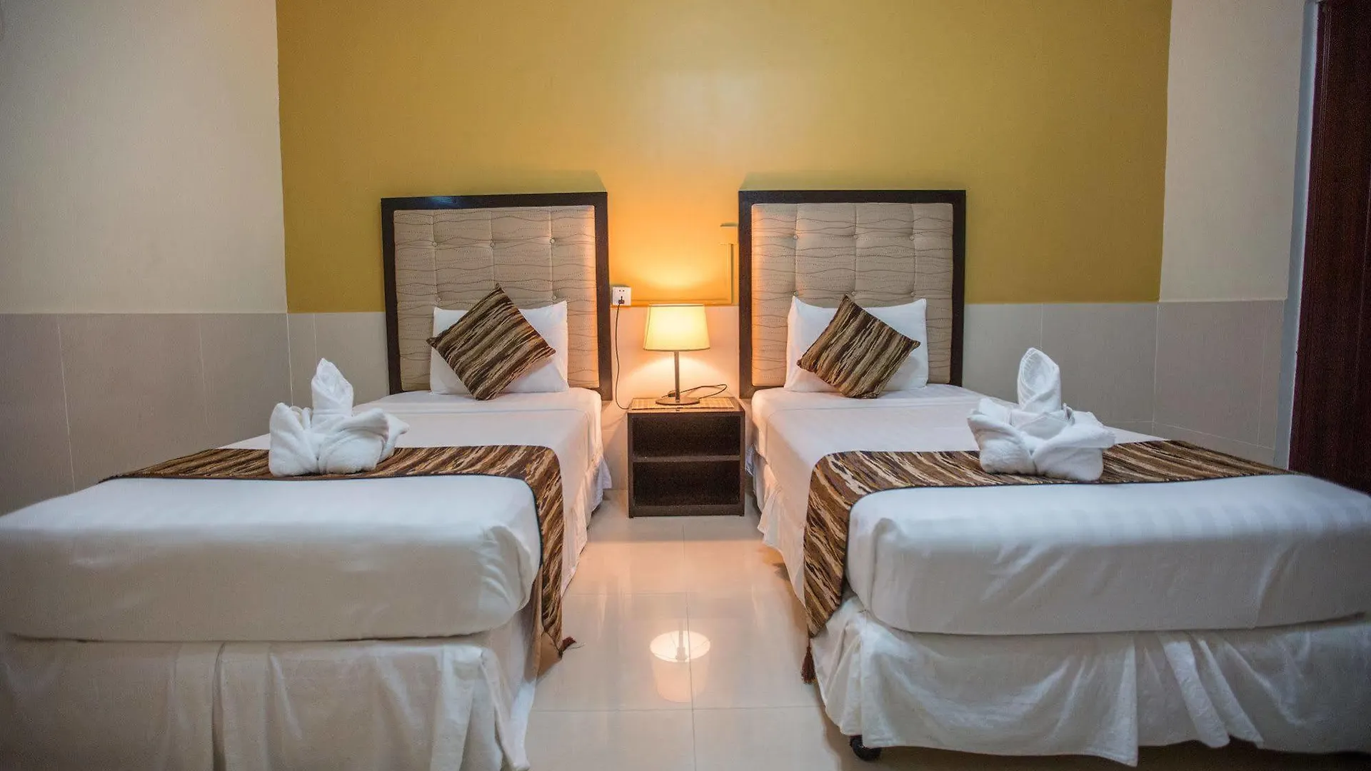 ***  Coolabah Hotel Sihanoukville Cambogia